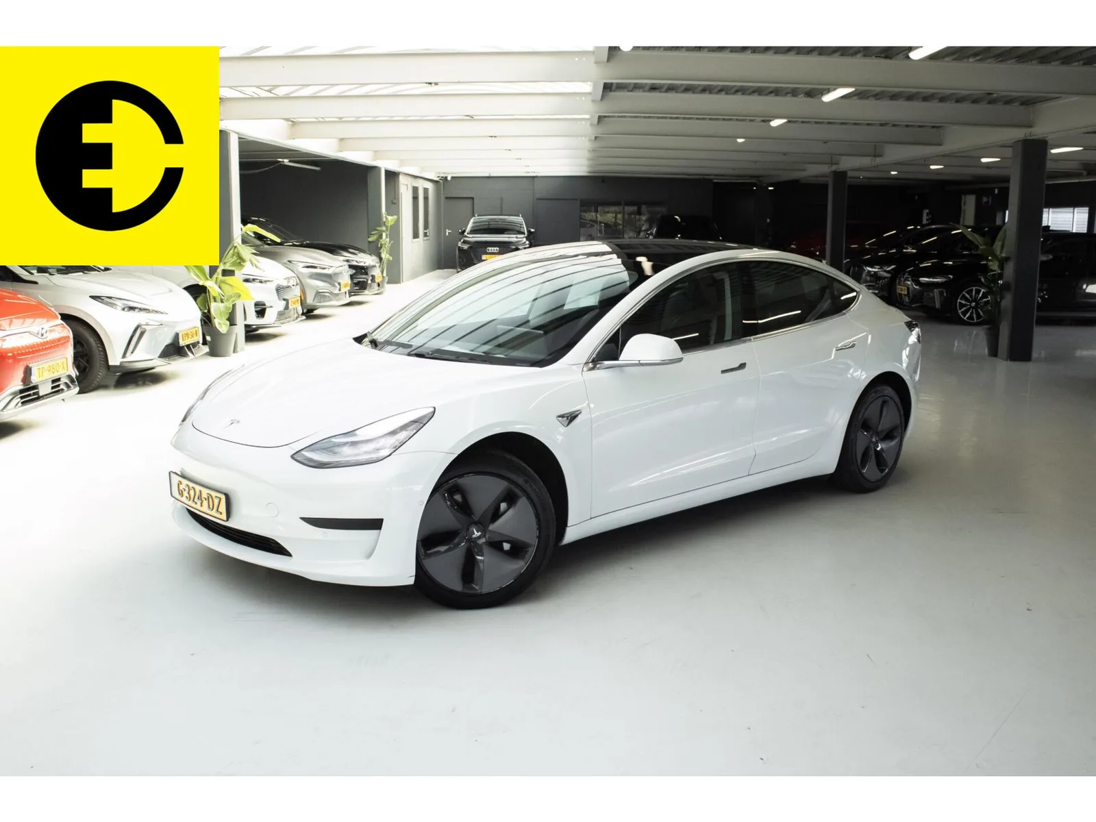 Tesla Model 3 (2019) — foto 1