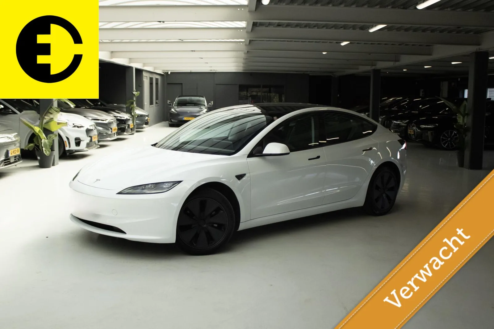 Tesla Model 3 (2024) — foto 1