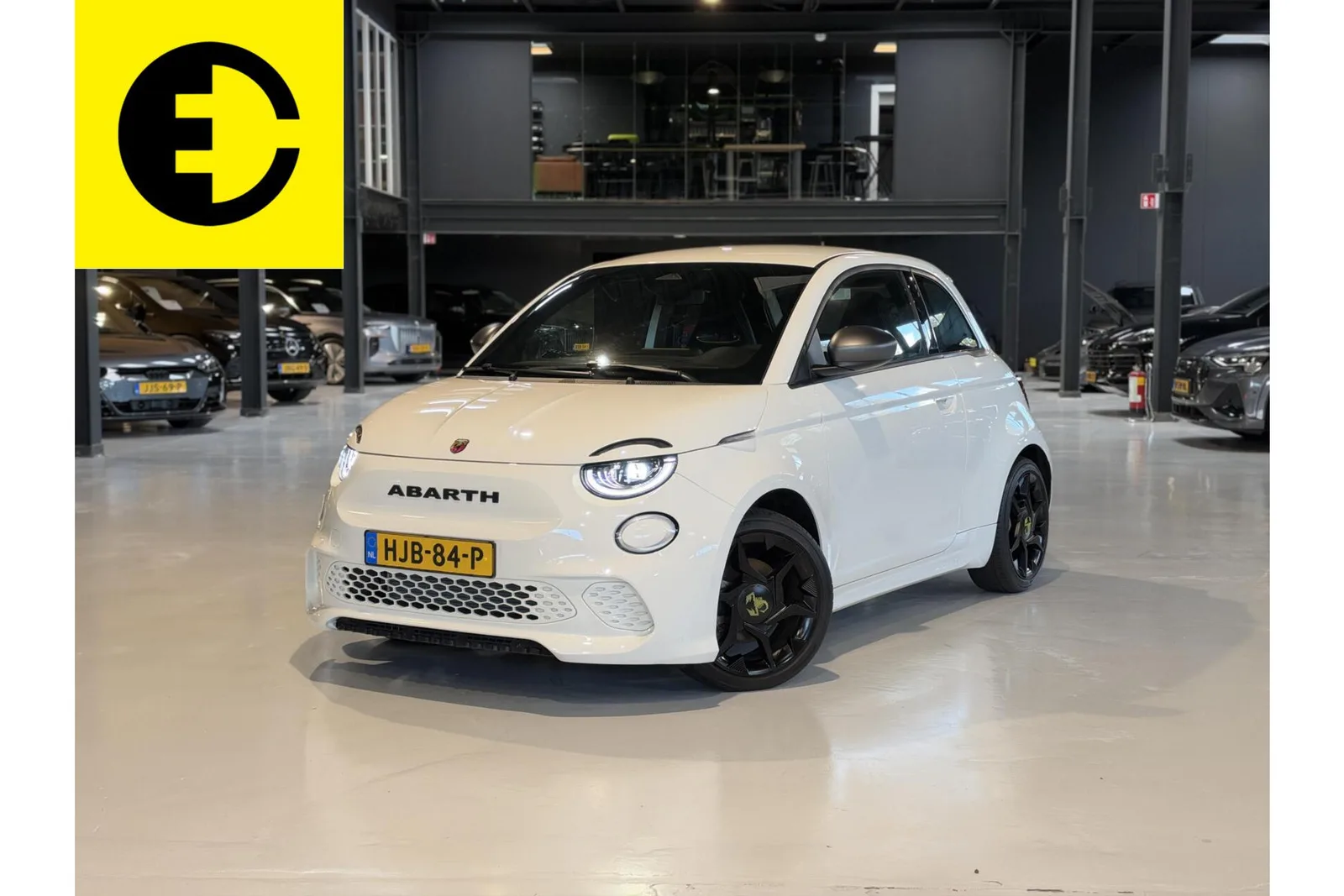Fiat 500 Abarth (2024) — foto 1