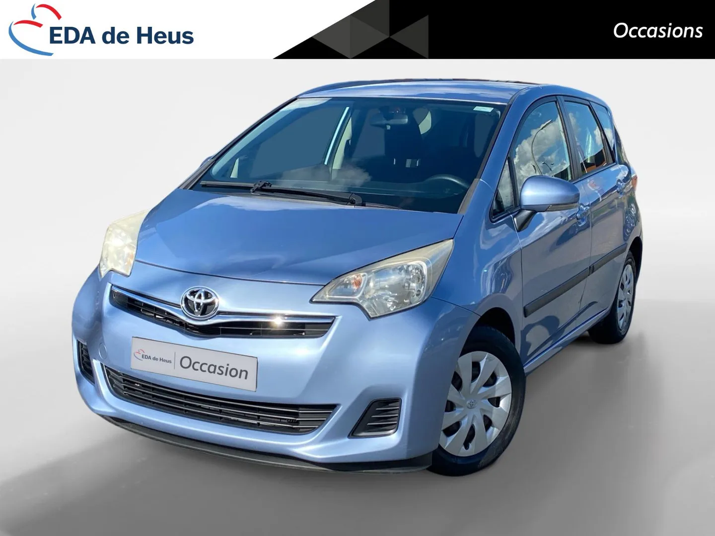 Toyota Verso (2014) — foto 1