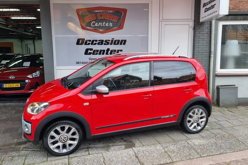 Volkswagen Up! (2014)