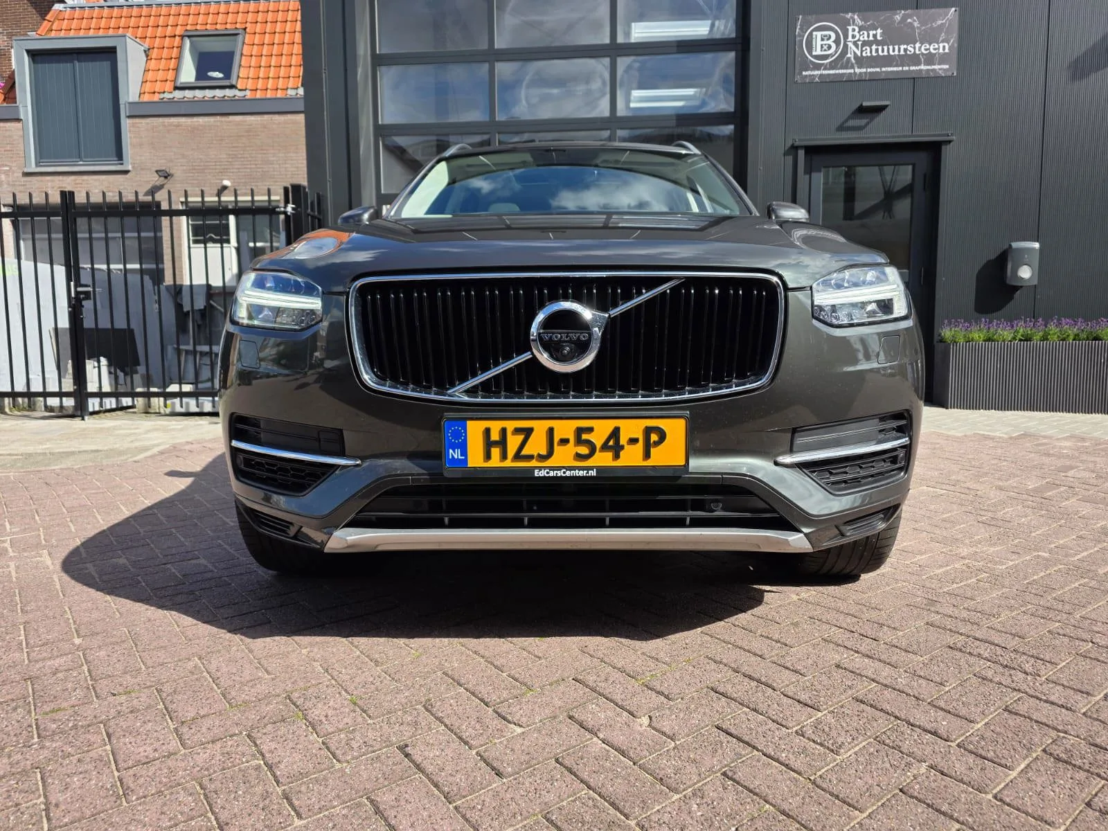 Volvo XC90 (2018) — foto 1