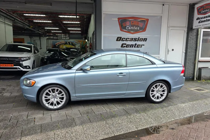 Volvo C70 (2006)