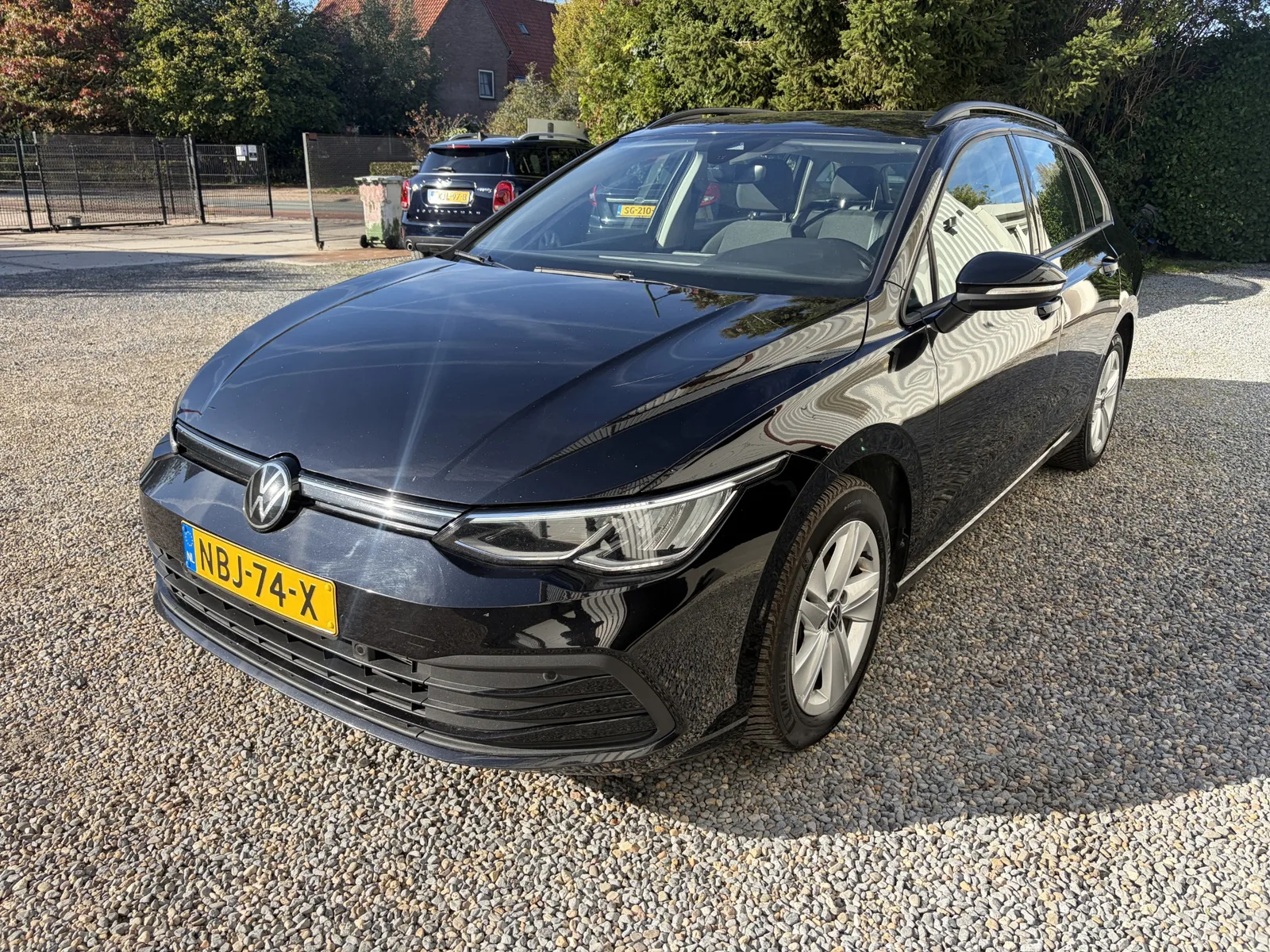 Volkswagen Golf (2023) — foto 1