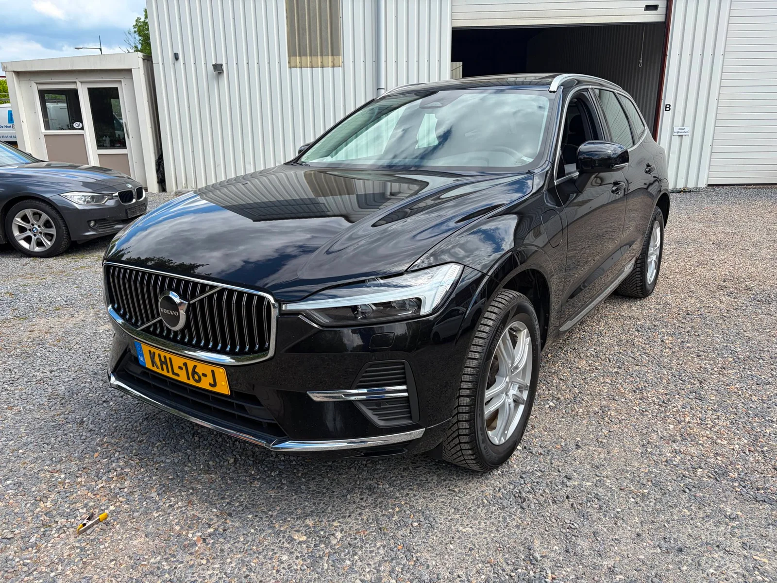 Volvo XC60 (2022) — foto 1