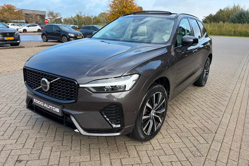 Volvo XC60 (2022)