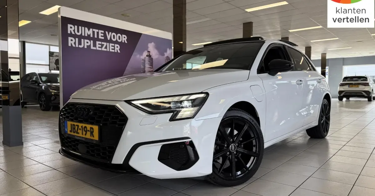 Audi A3 (2024) — foto 1
