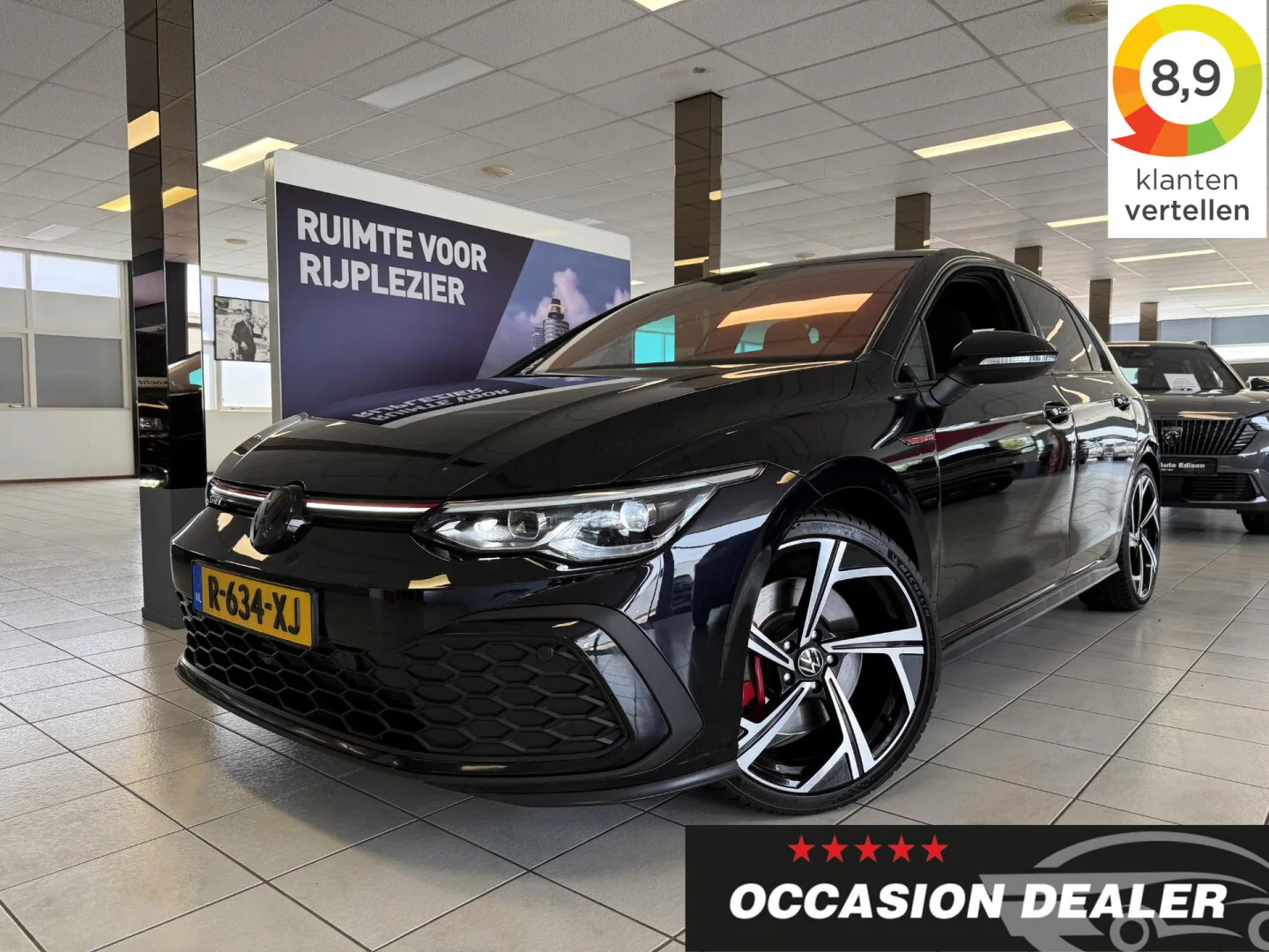 Volkswagen Golf (2021) — foto 1
