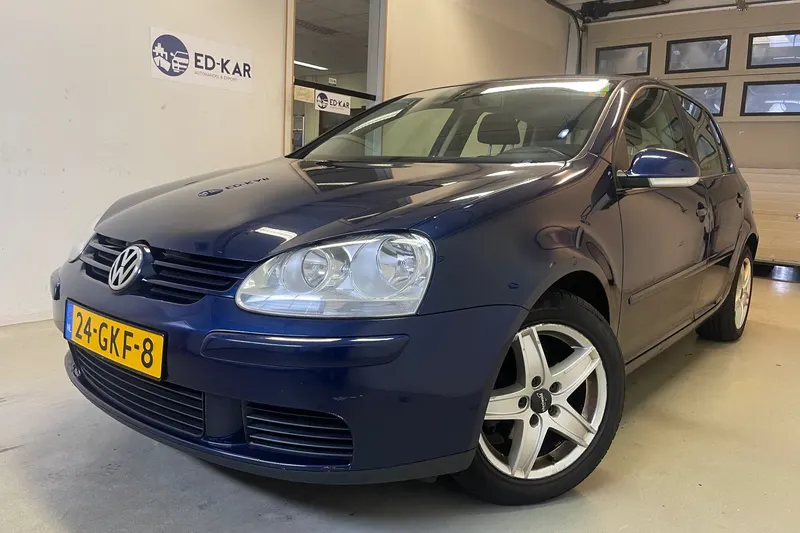 Volkswagen Golf (2008)