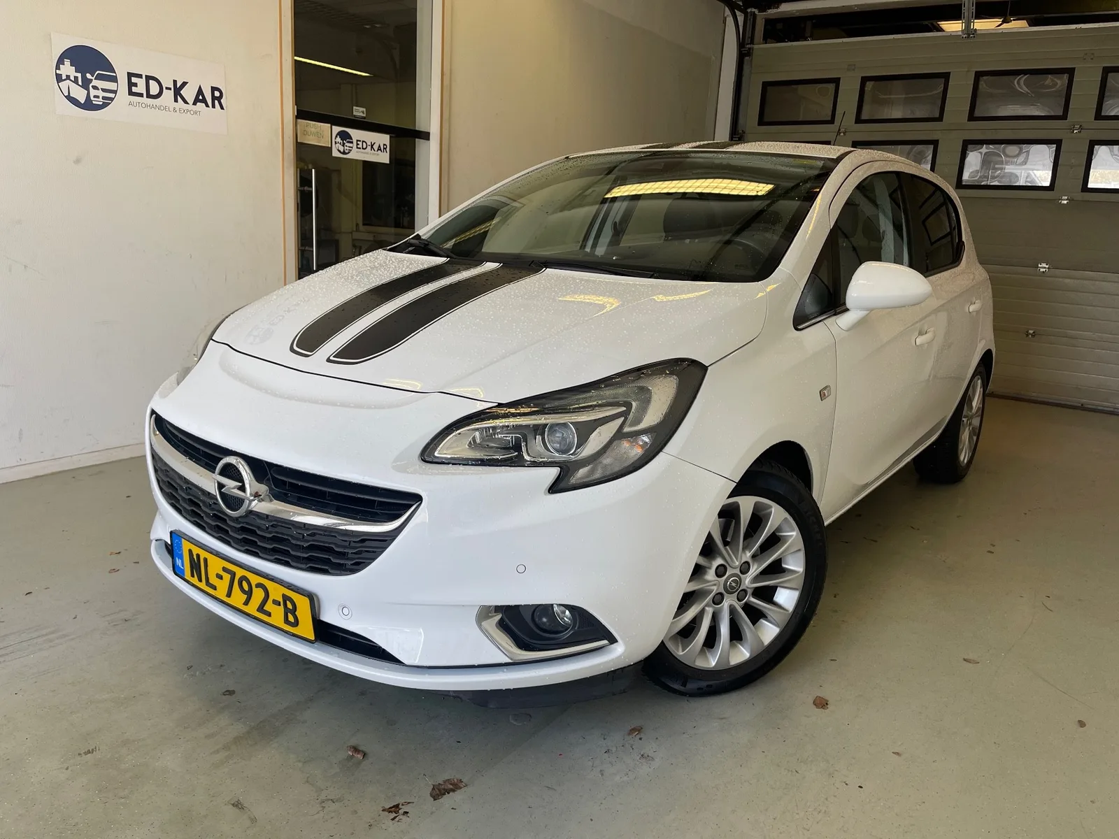 Opel Corsa (2017) — foto 1