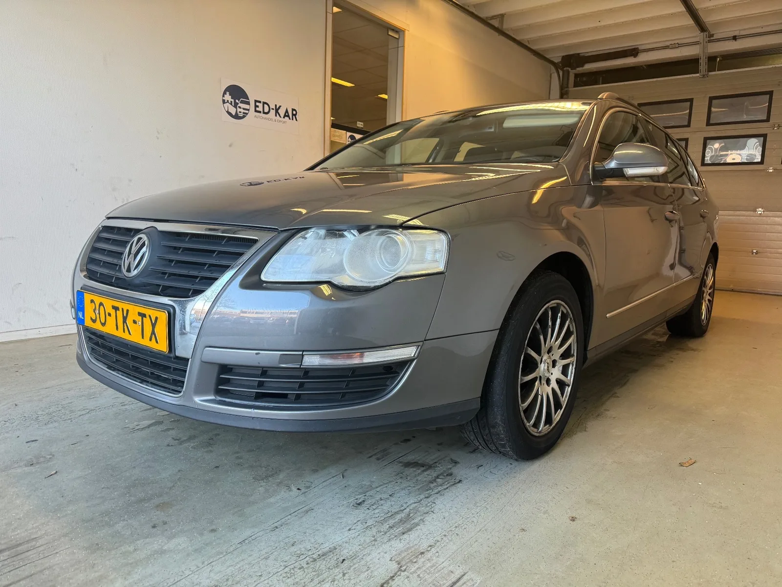 Volkswagen Passat (2006) — foto 1