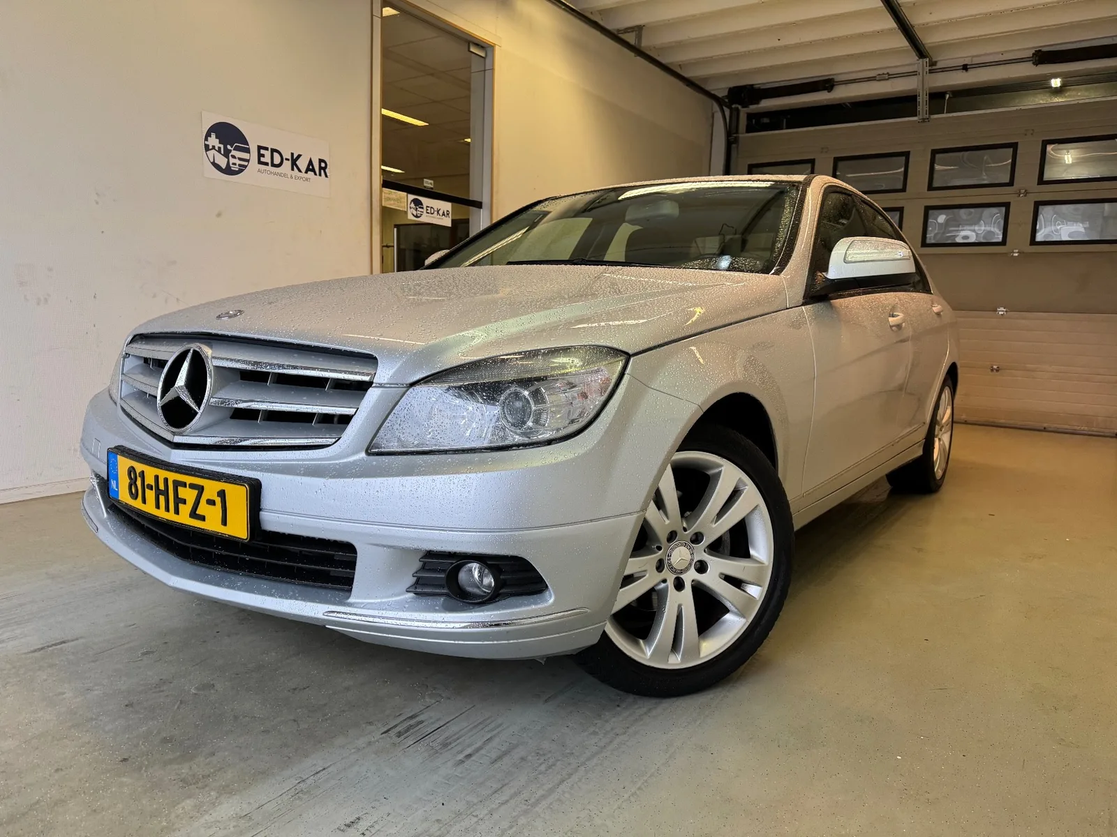 Mercedes-Benz C-Klasse (2007) — foto 1
