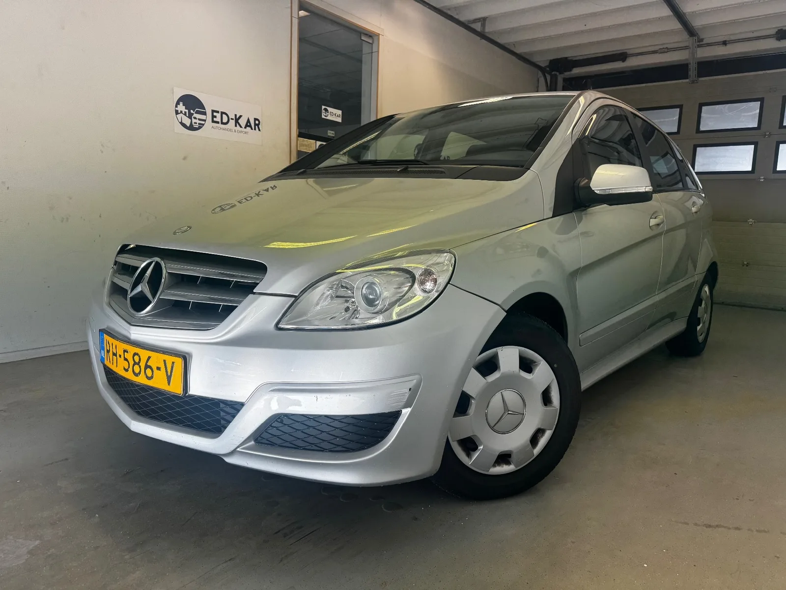 Mercedes-Benz B-Klasse (2009) — foto 1