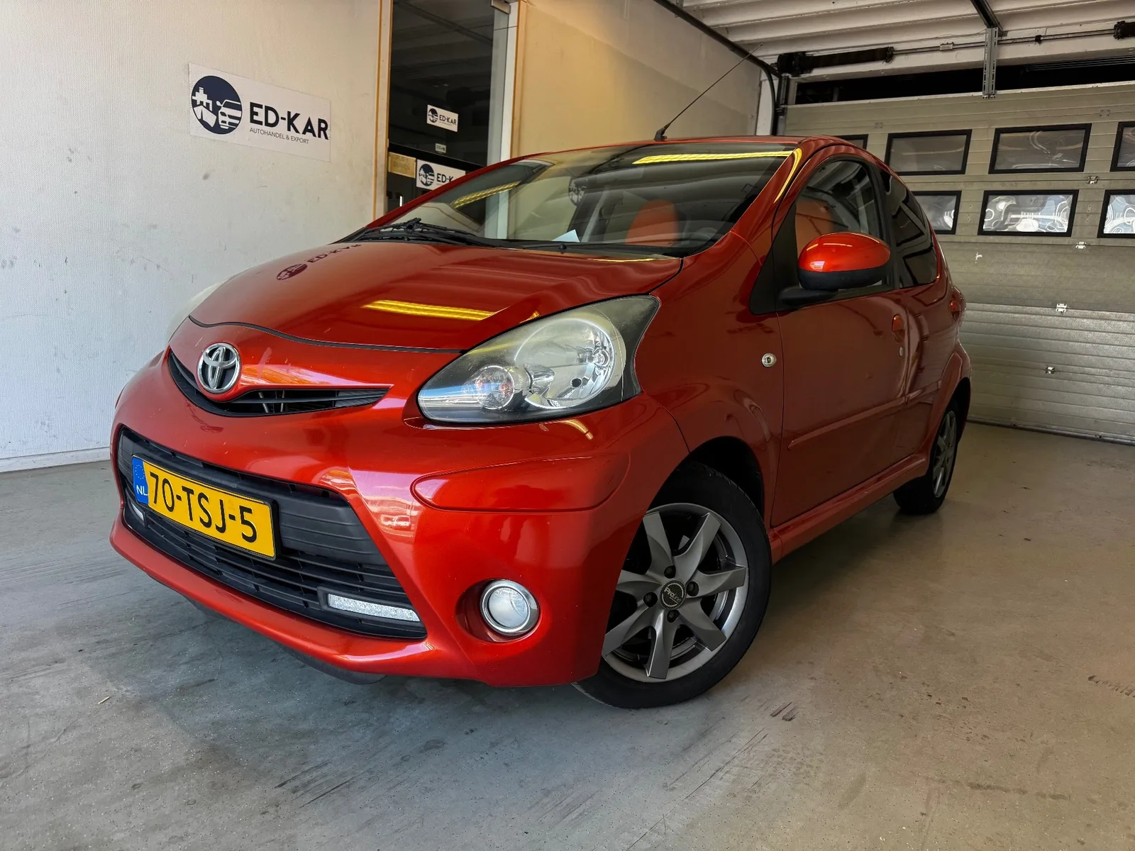 Toyota Aygo (2012) — foto 1