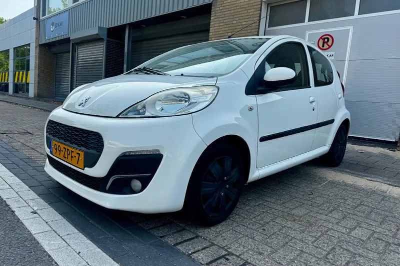Peugeot 107 (2013)