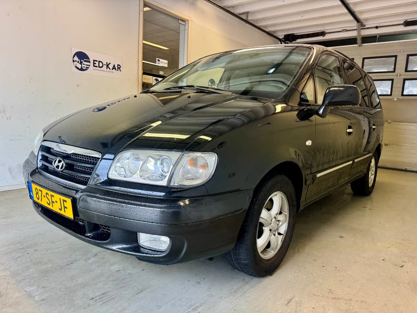 Hyundai TRAJET (2005) — foto 1