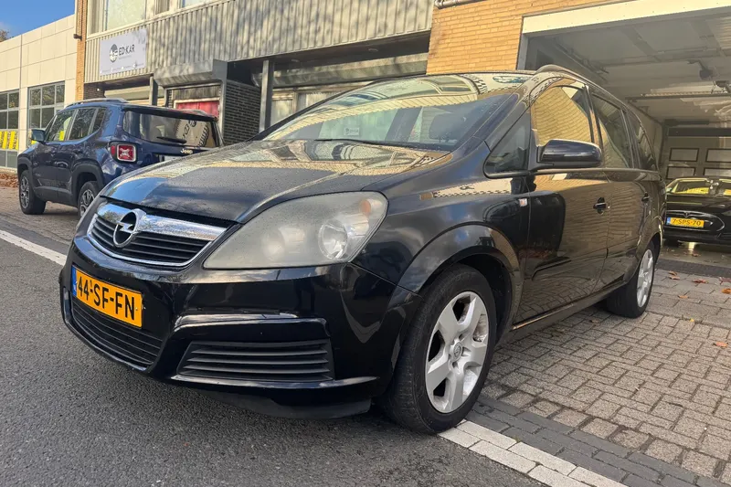 Opel Zafira (2005)