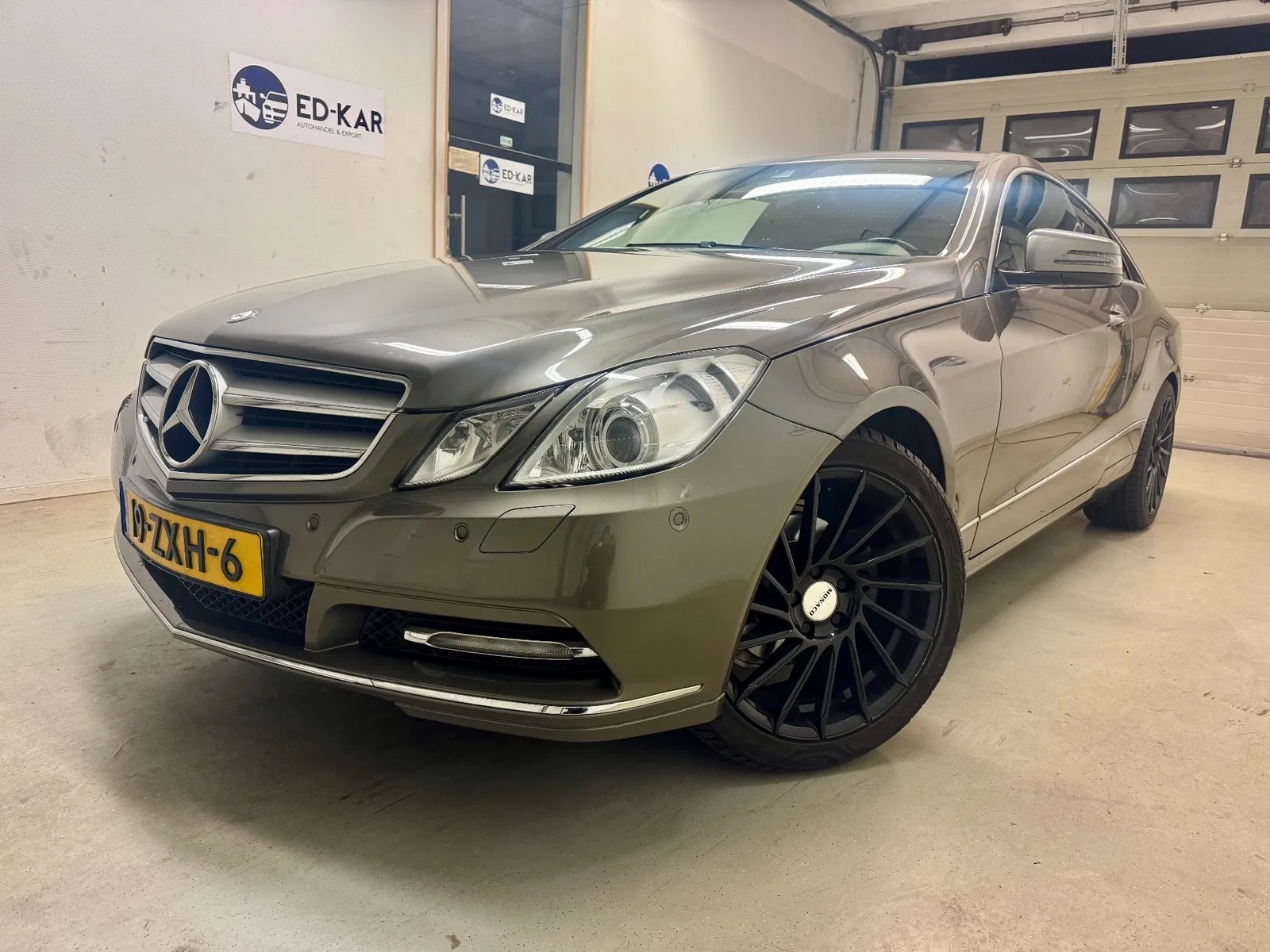 Mercedes-Benz E-Klasse (2013) — foto 1