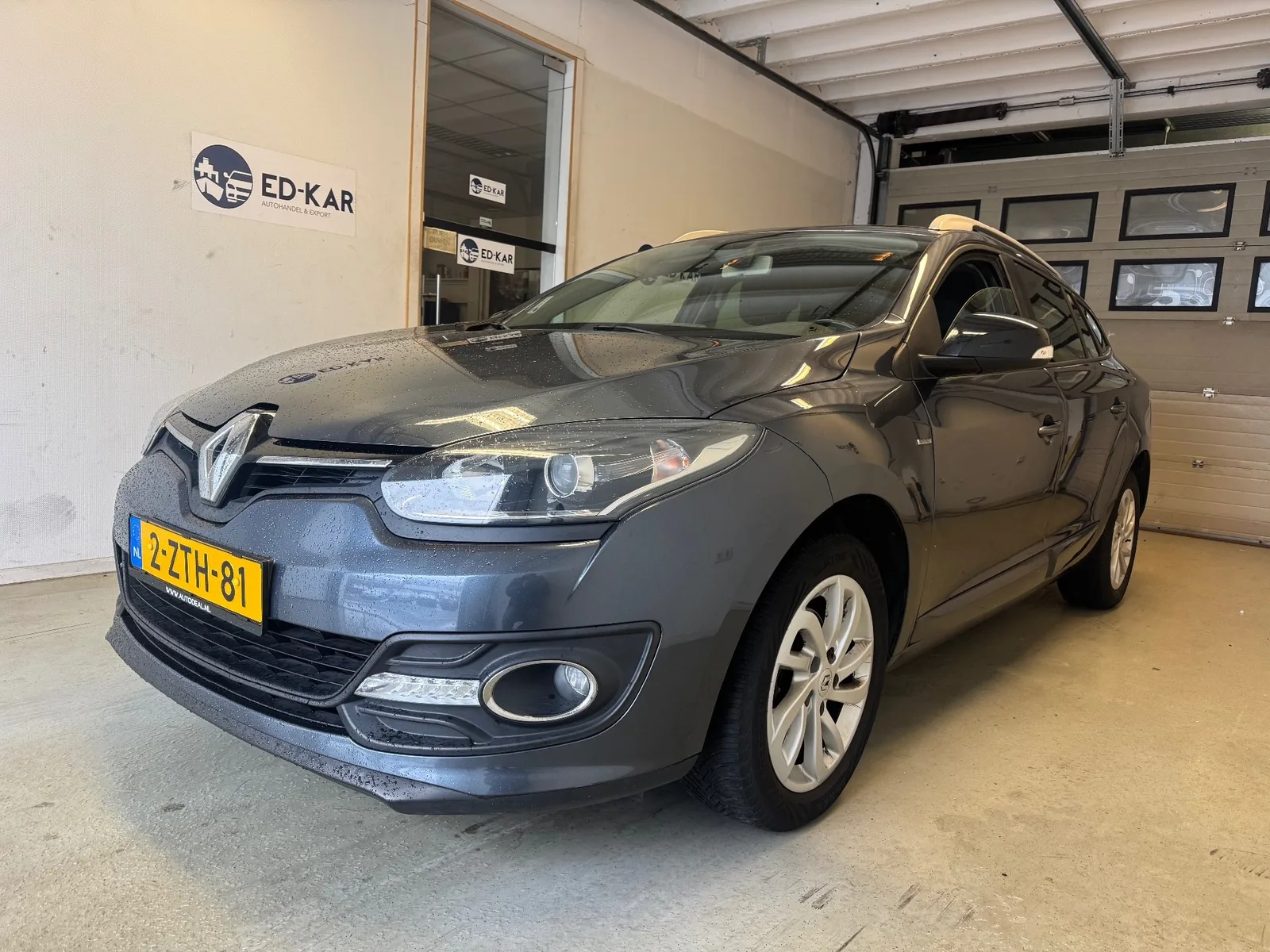 Renault Mégane (2015) — foto 1