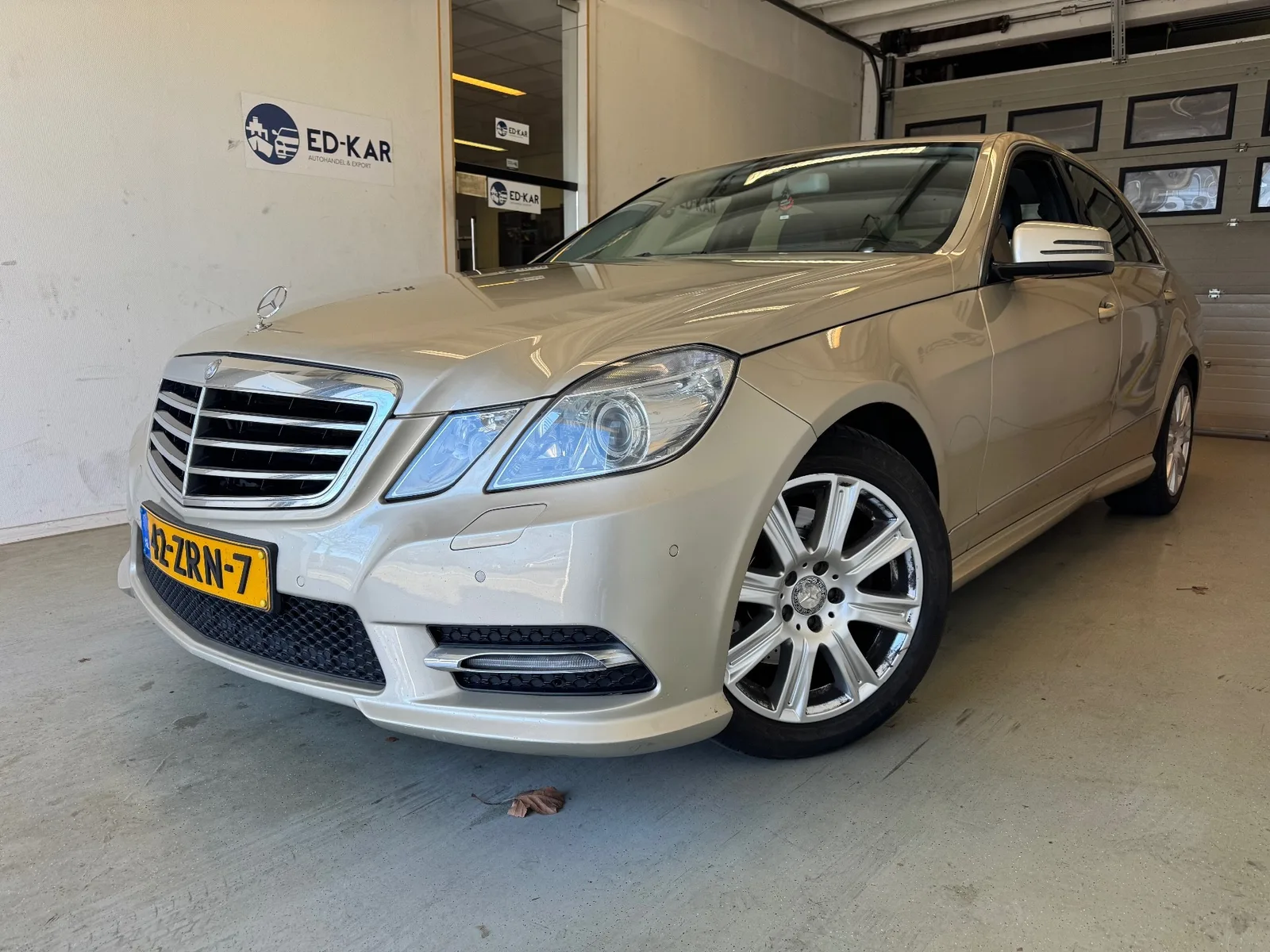 Mercedes-Benz E-Klasse (2013) — foto 1