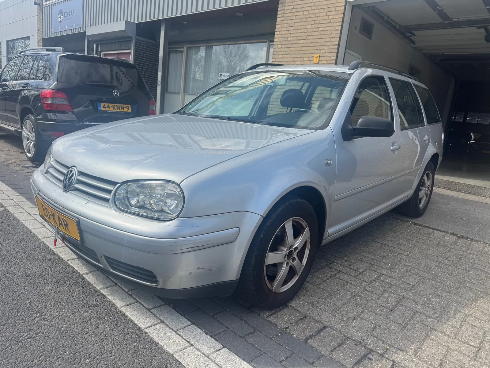 Volkswagen Golf (2004) — foto 1