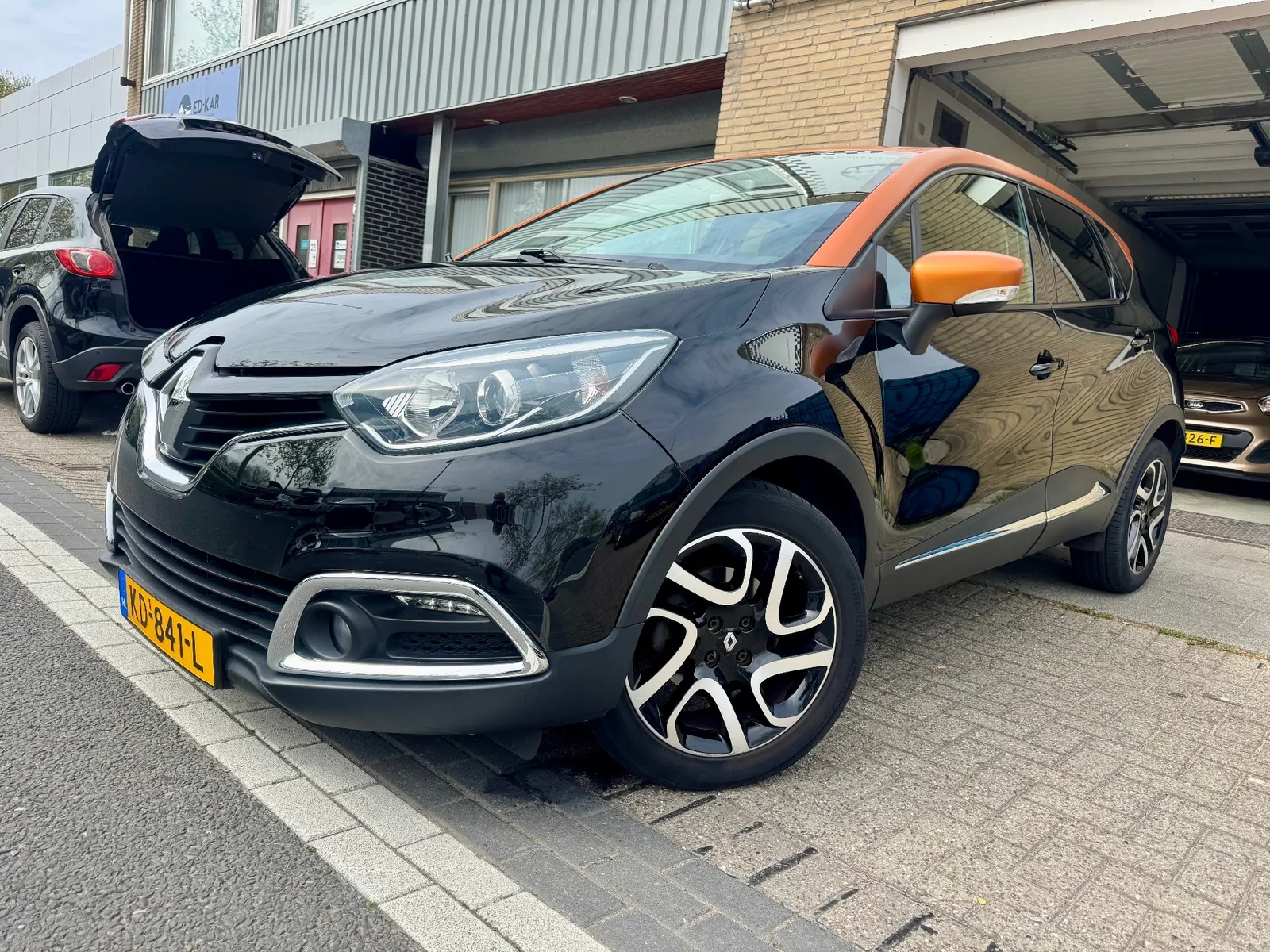 Renault Captur (2015) — foto 1