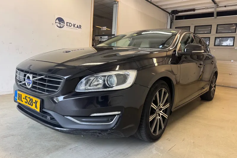 Volvo V60 (2015)