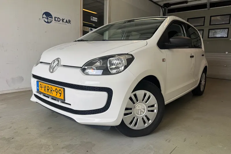 Volkswagen Up (2014)