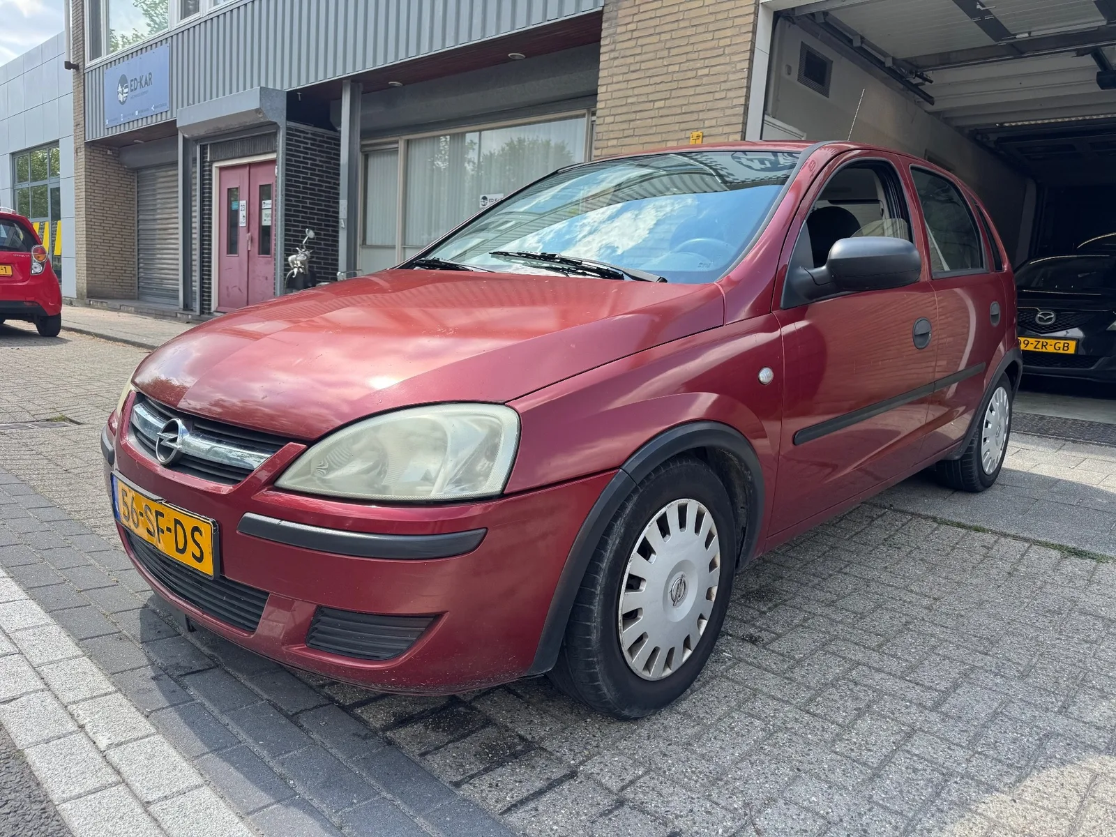 Opel Corsa (2005) — foto 1