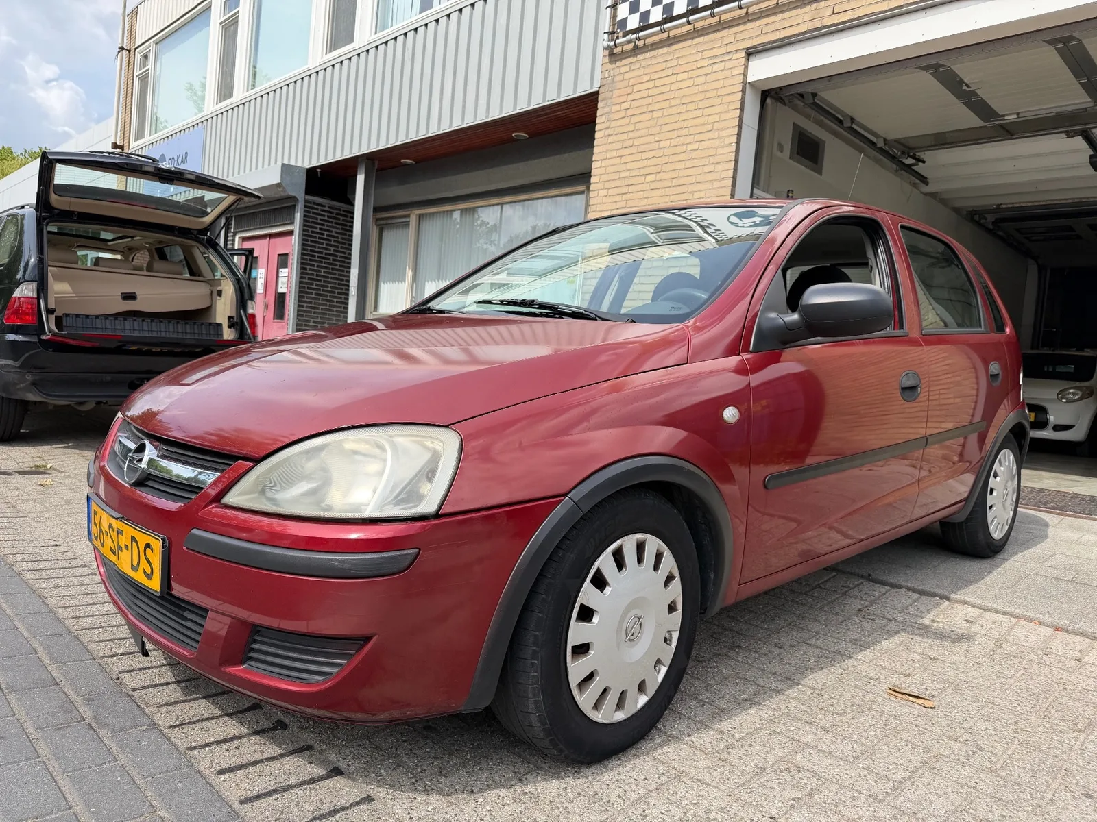 Opel Corsa (2005) — foto 1