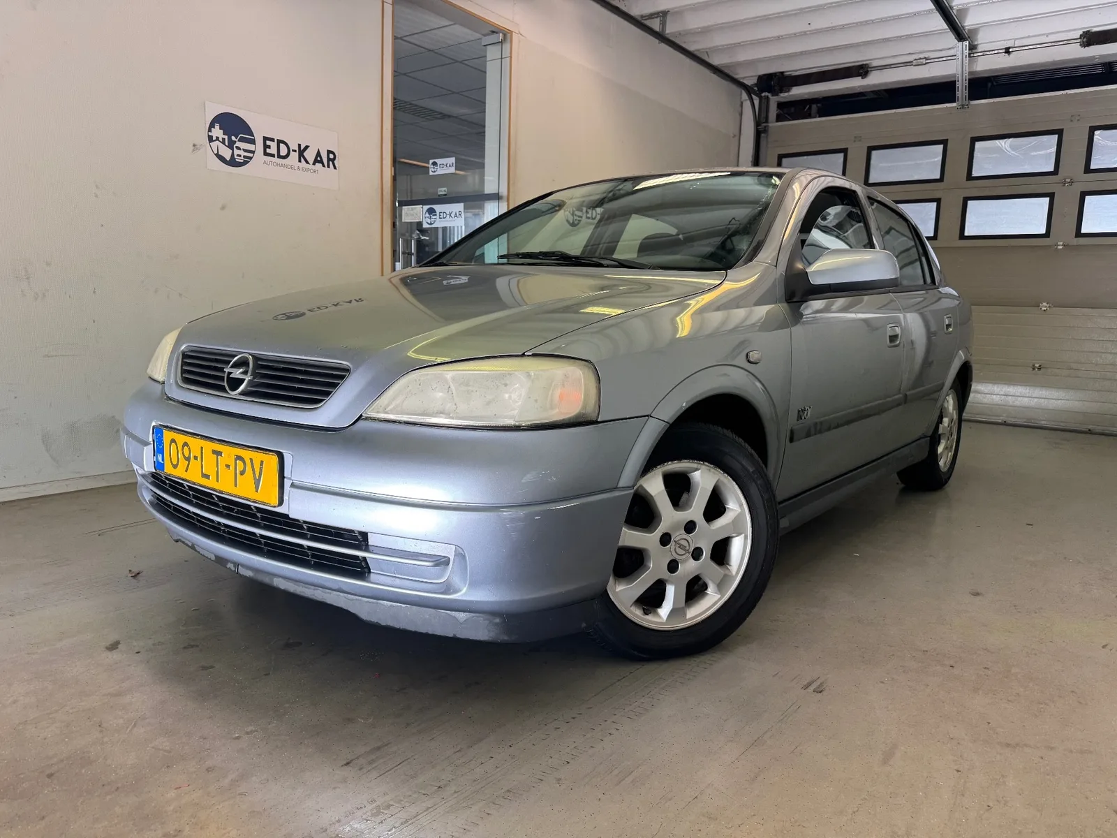 Opel Astra (2003) — foto 1