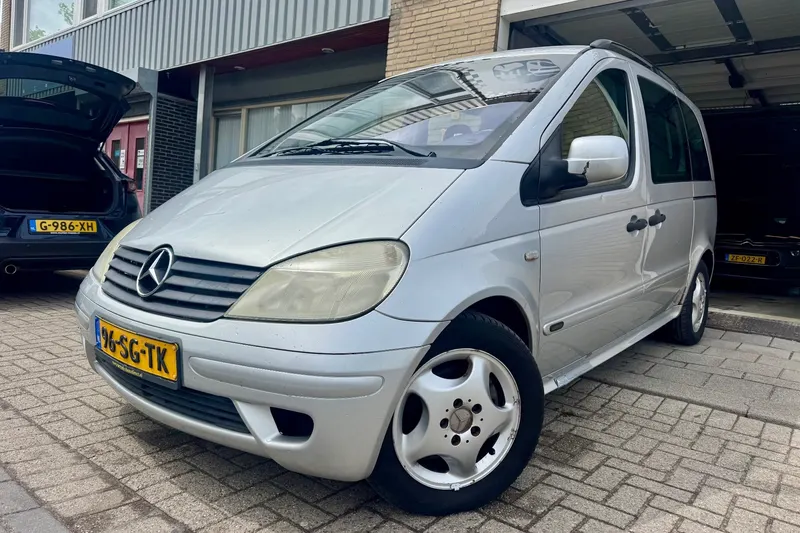 Mercedes-Benz VANEO (2006)