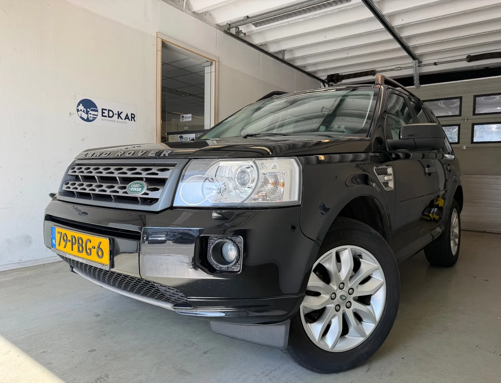 Land Rover Freelander (2011) — foto 1