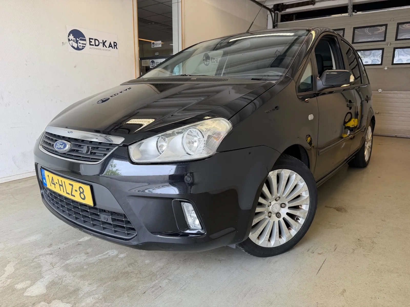 Ford C-Max (2009) — foto 1