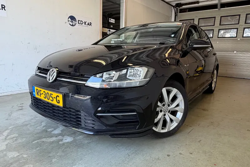 Volkswagen Golf (2017)
