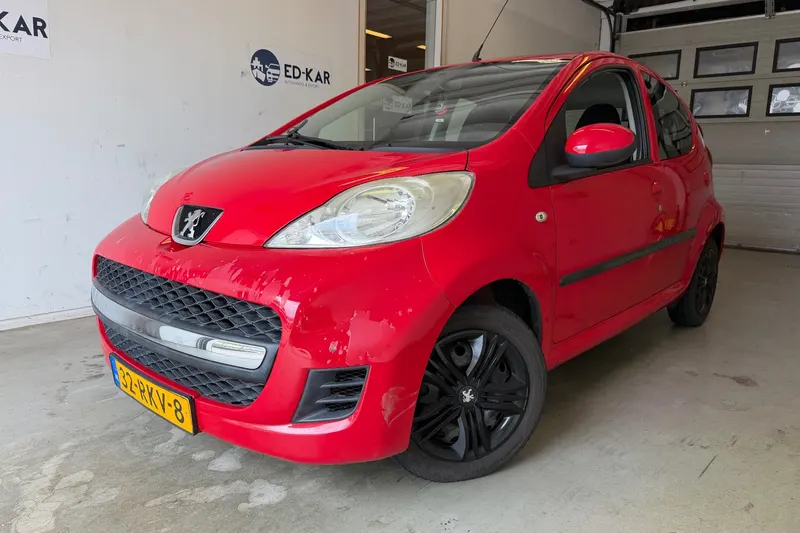 Peugeot 107 (2011)