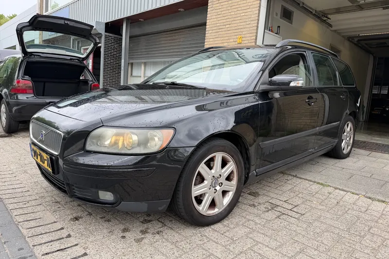 Volvo V50 (2006)