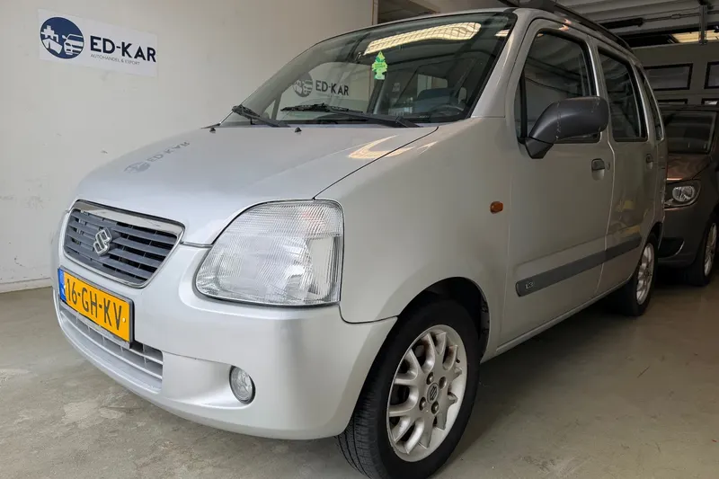 Suzuki WAGON R+ (2000)