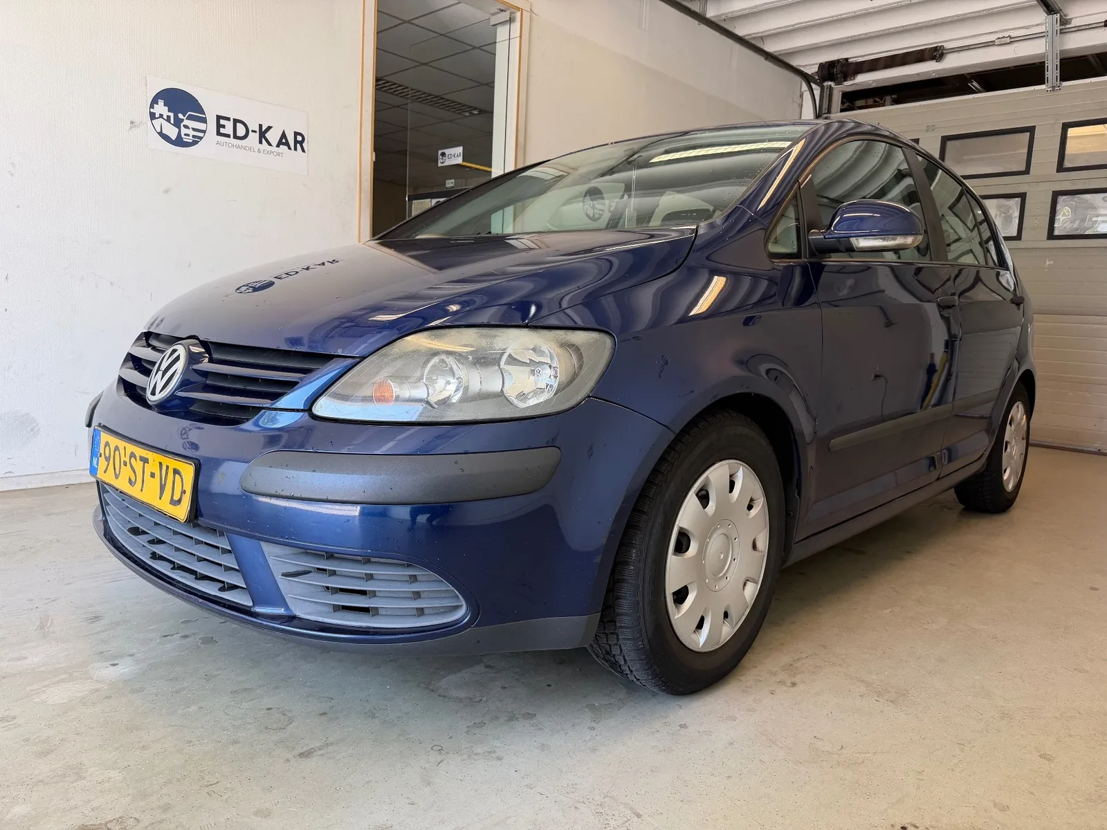 Volkswagen Golf (2006) — foto 1