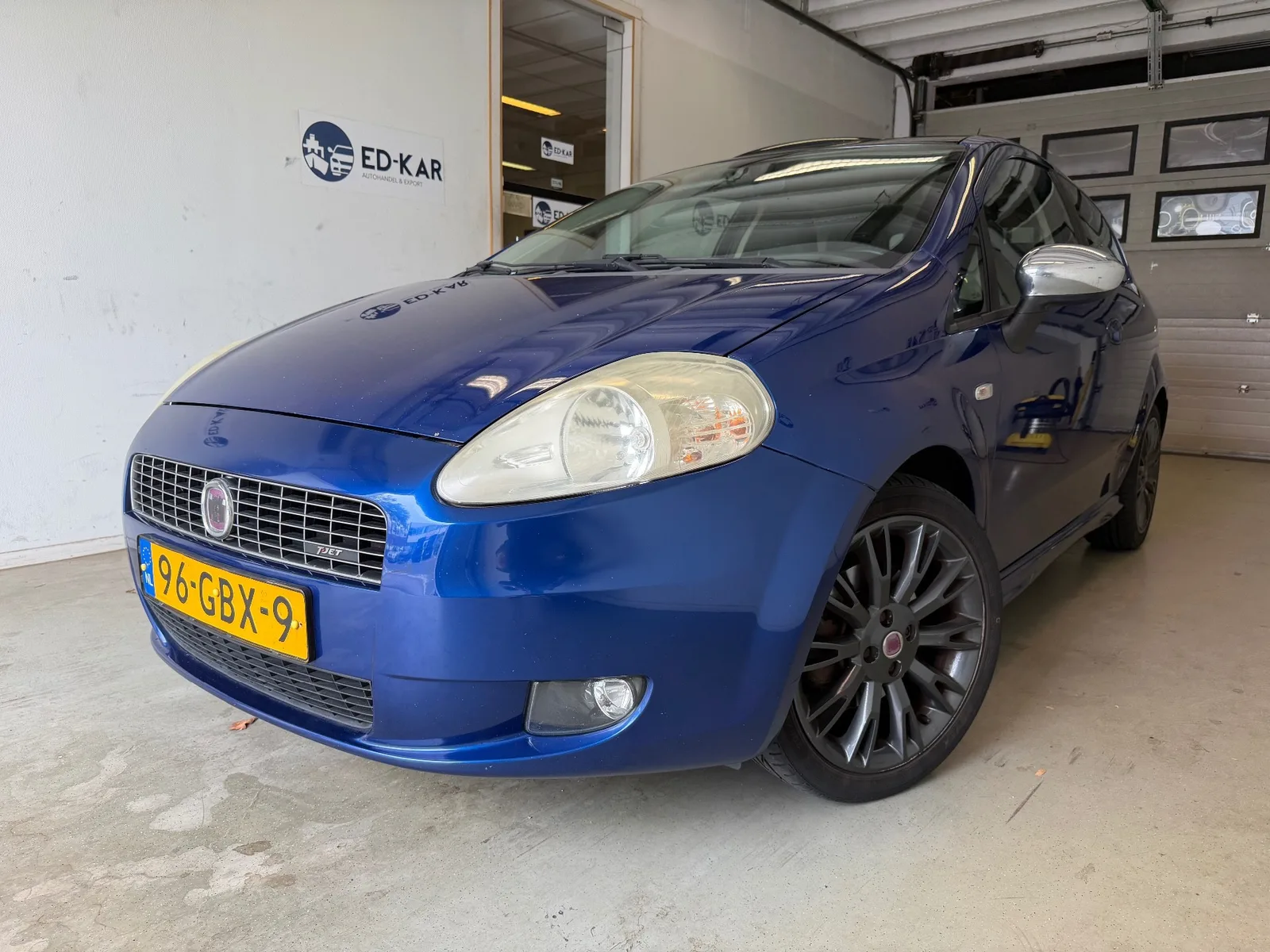 Fiat Grande Punto (2008) — foto 1
