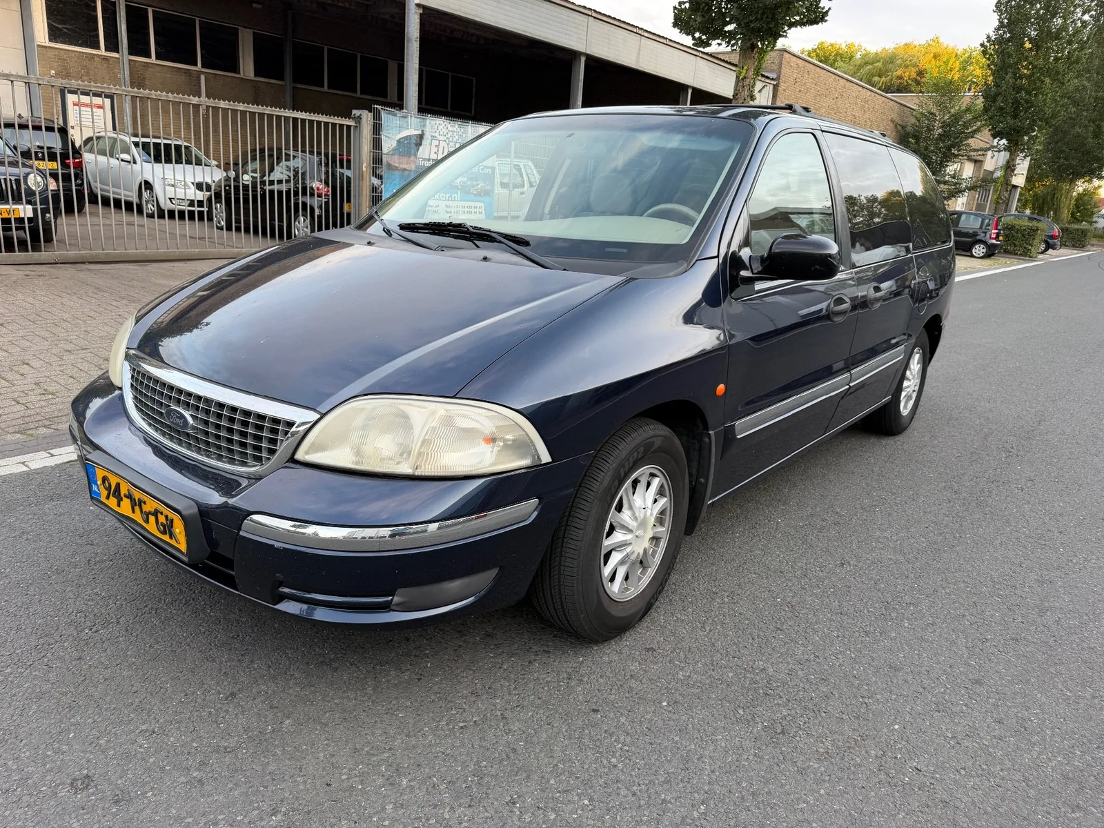 Ford WINDSTAR (2004) — foto 1