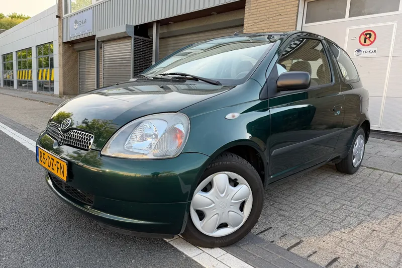 Toyota Yaris (2000)