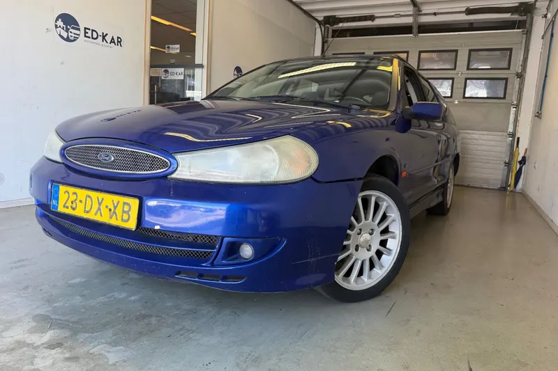 Ford Mondeo (2000)