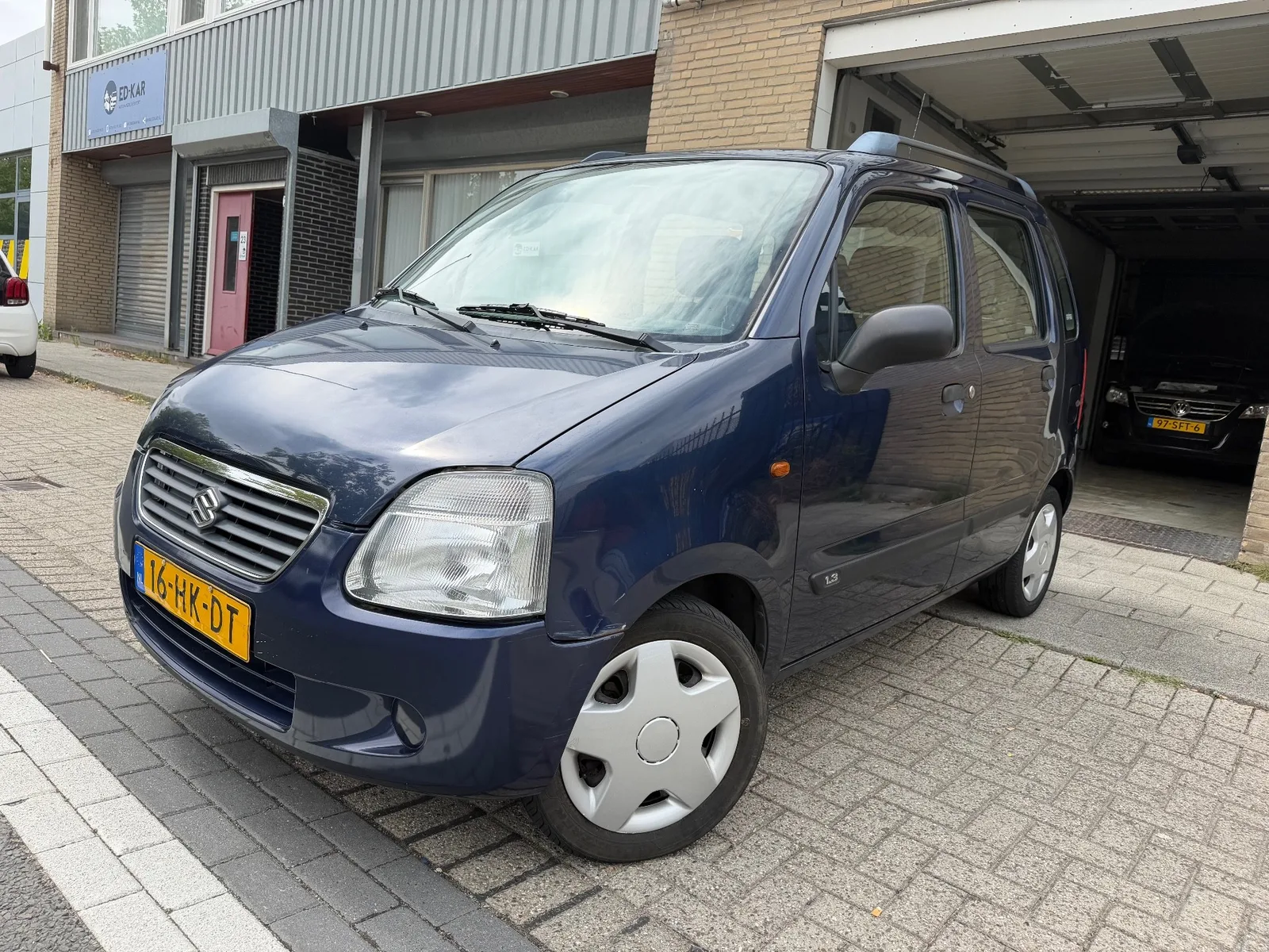 Suzuki WAGON R+ (2001) — foto 1