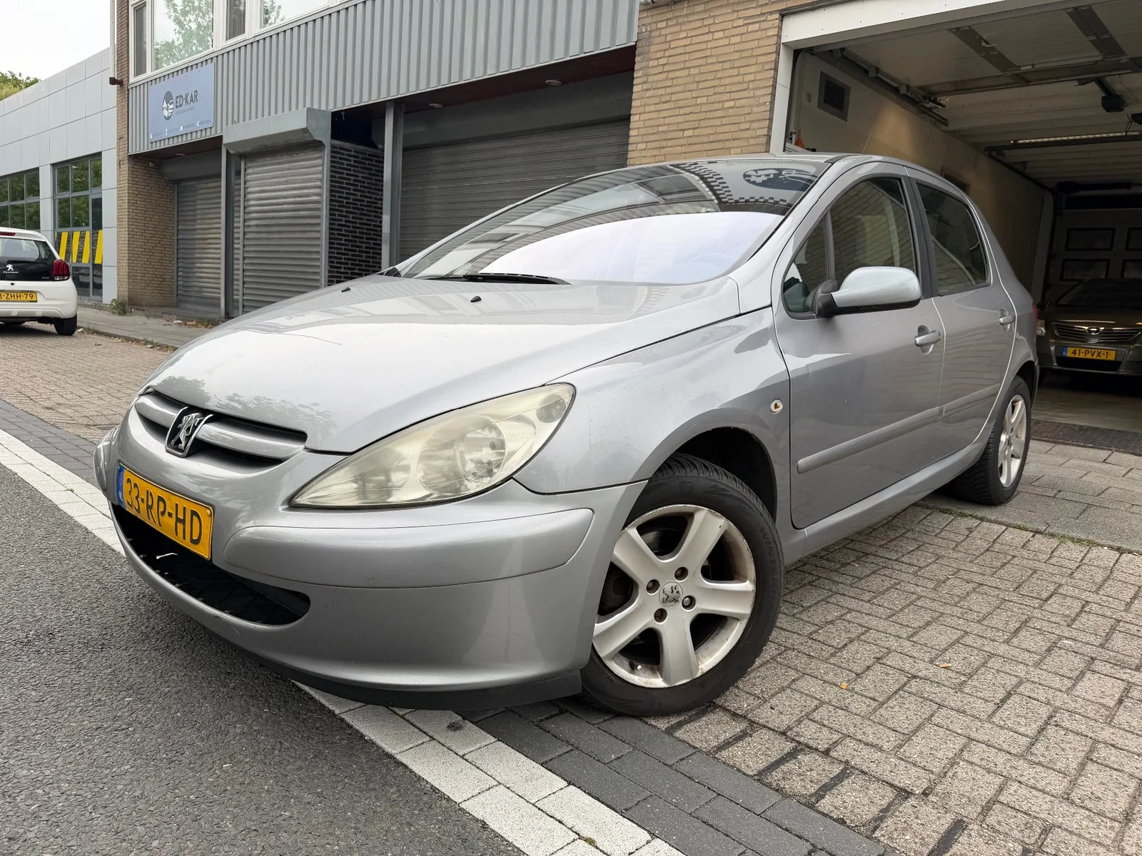 Peugeot 307 (2005) — foto 1