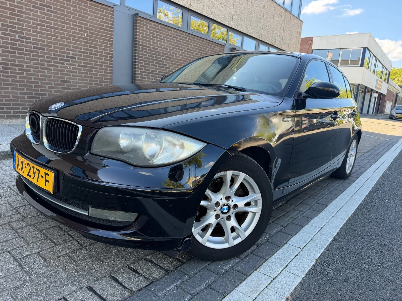 BMW 1-Serie (2008) — foto 1
