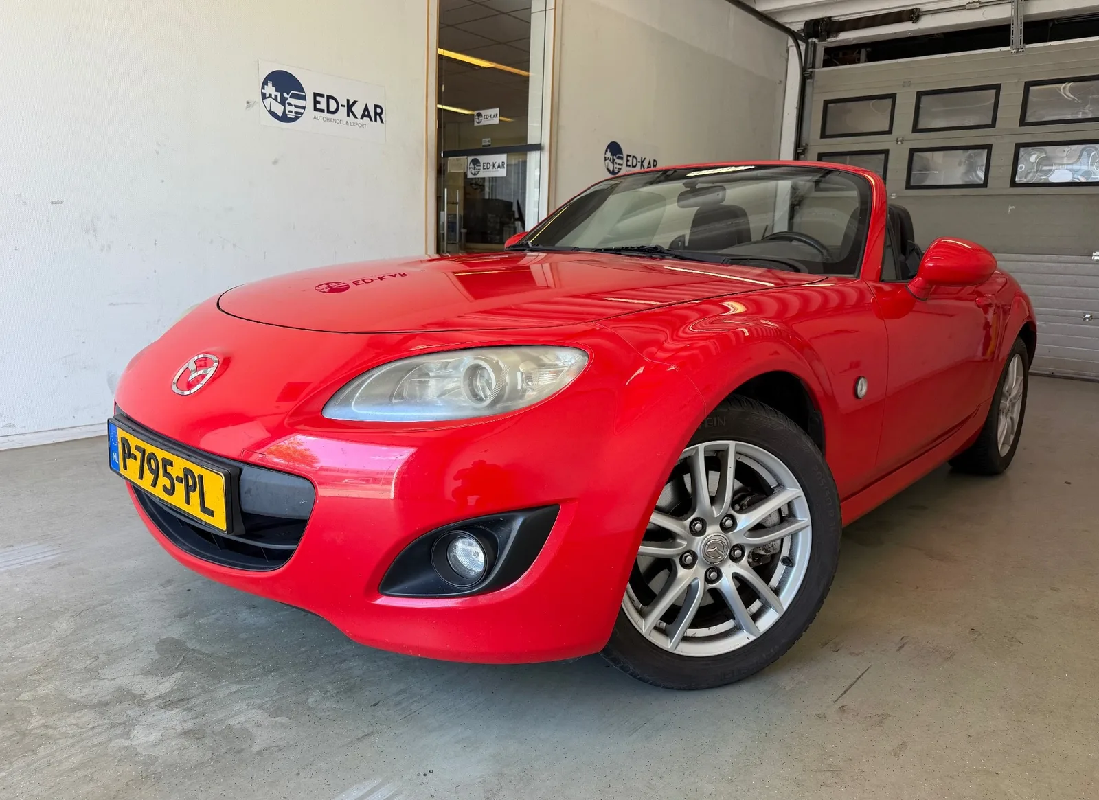 Mazda MX-5 (2009) — foto 1