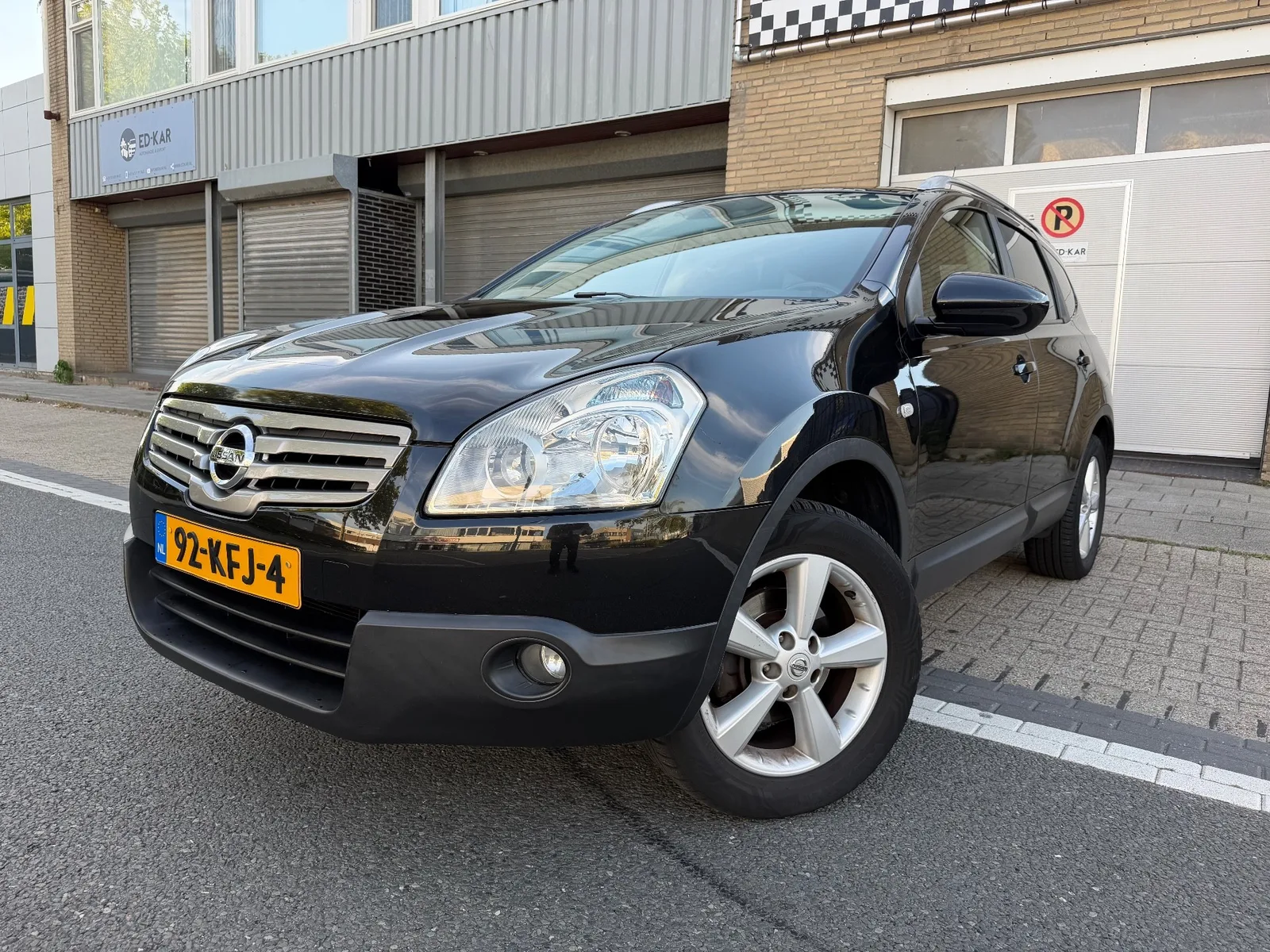 Nissan QASHQAI+2 (2009) — foto 1