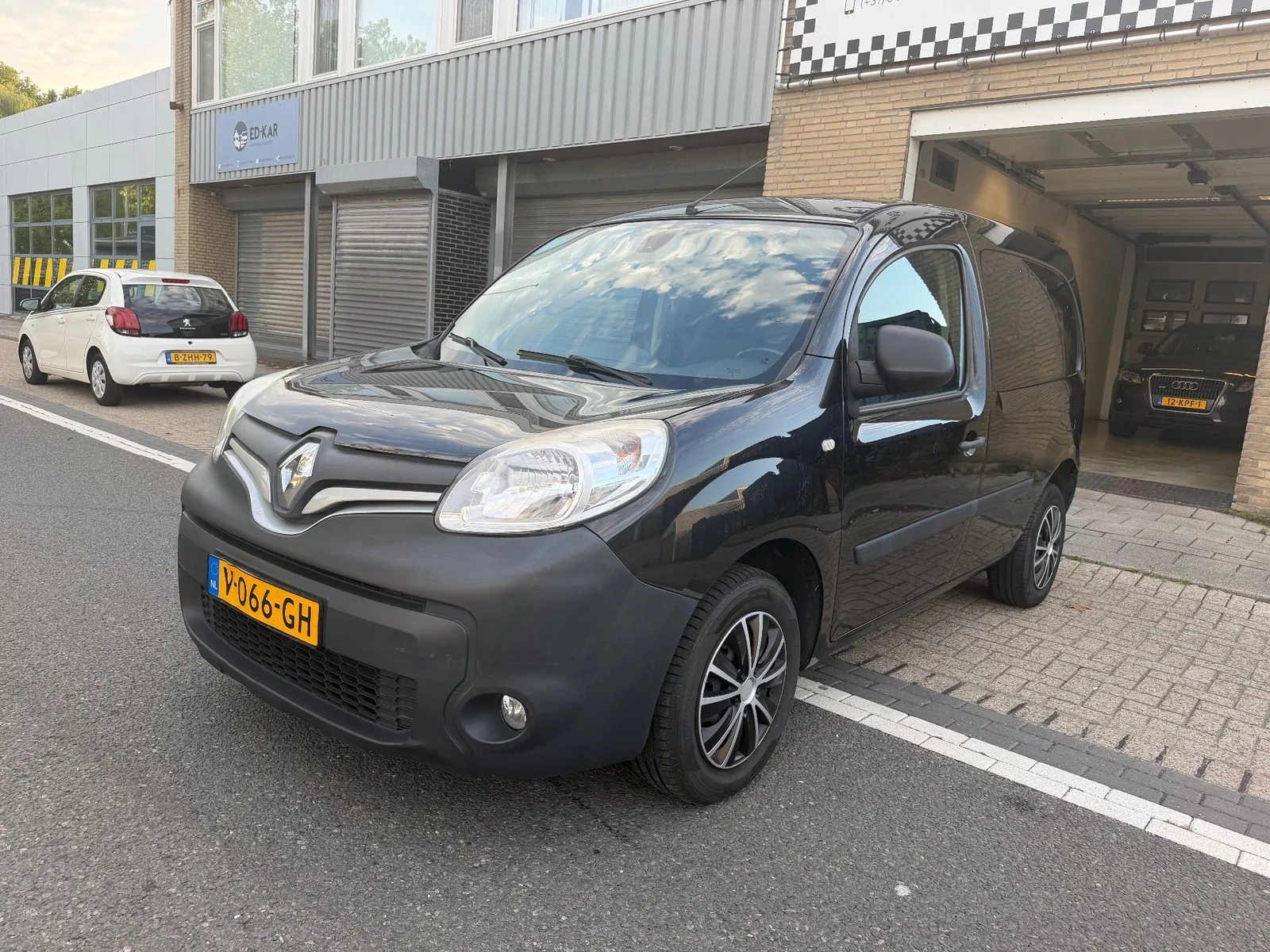 Renault Kangoo (2017) — foto 1