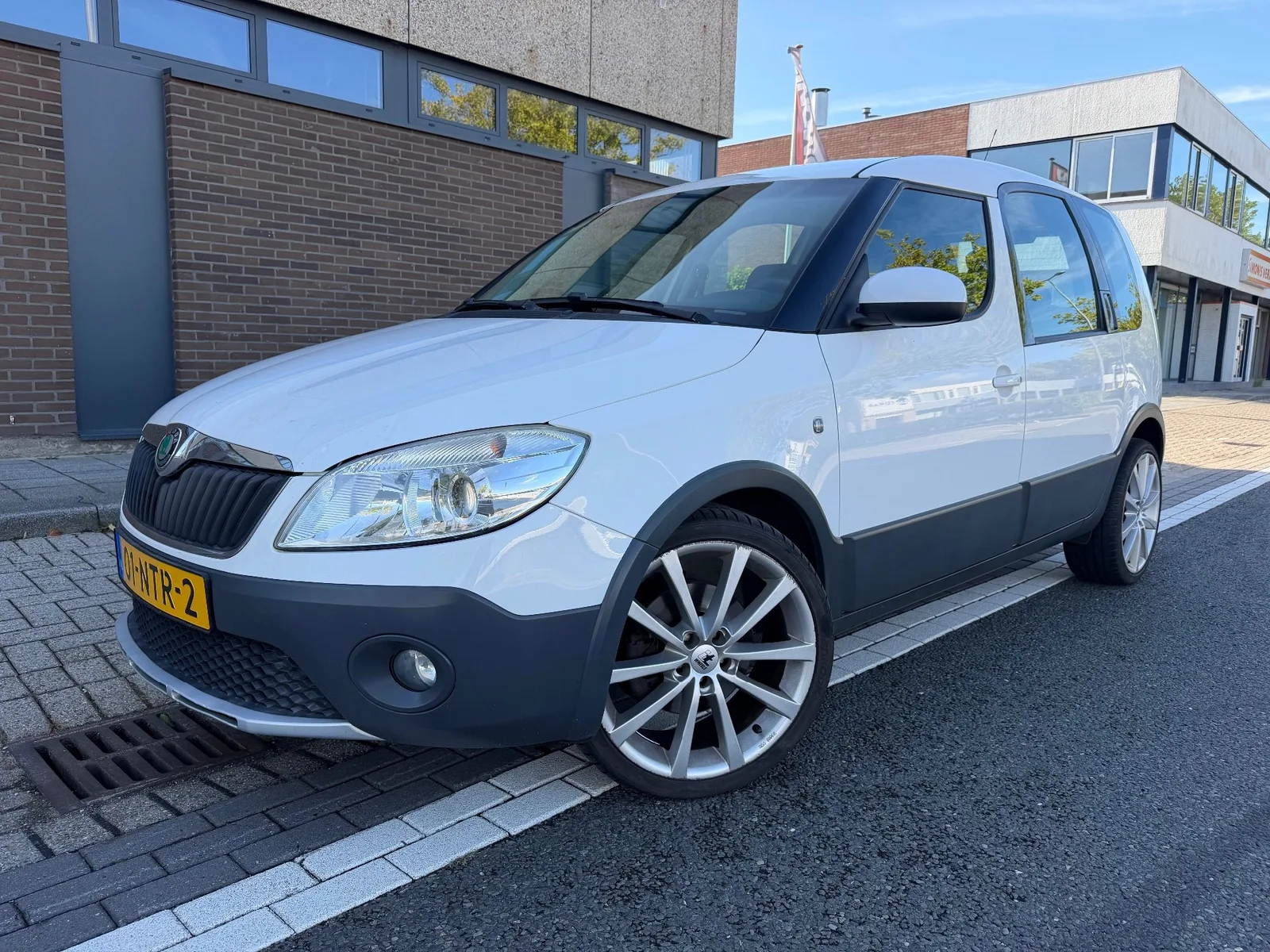 Škoda Roomster (2010) — foto 1